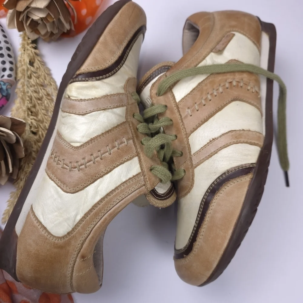 Steve Madden Men Beige and Brown Casual Sneakers Sz 8.5